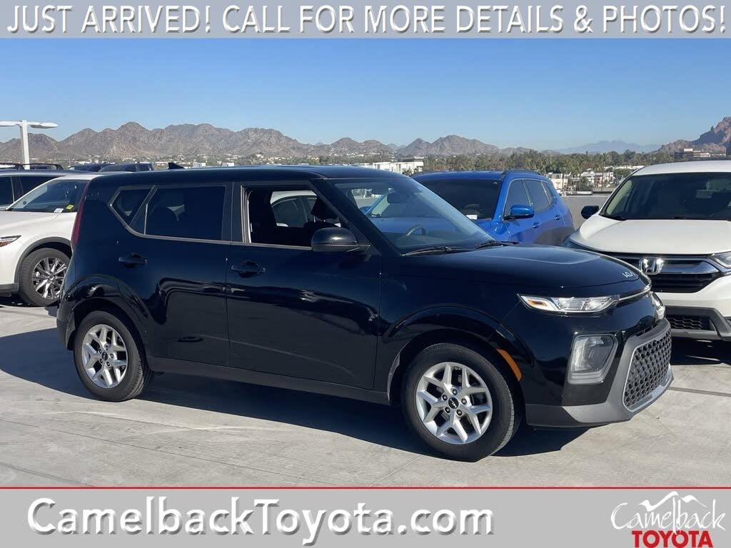 2022 Kia Soul LX FWD