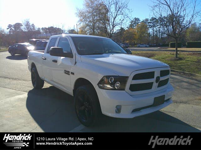 2017 RAM 1500 Express Quad Cab 4WD