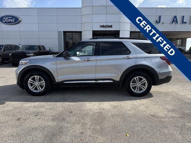 2022 Ford Explorer XLT AWD