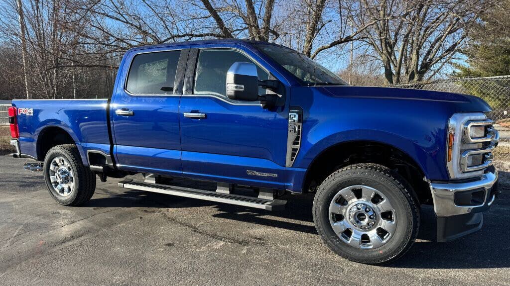 2026 Ford F-250 Super Duty Lariat Crew Cab 4WD