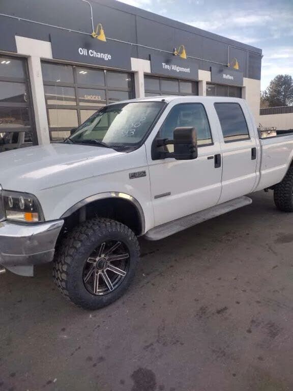 2004 Ford F-350 Super Duty XL Crew Cab SB 4WD