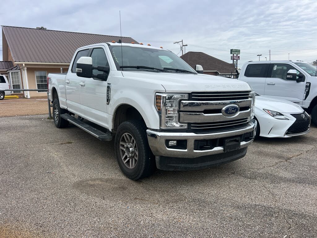 2019 Ford F-250 Super Duty Lariat Crew Cab 4WD