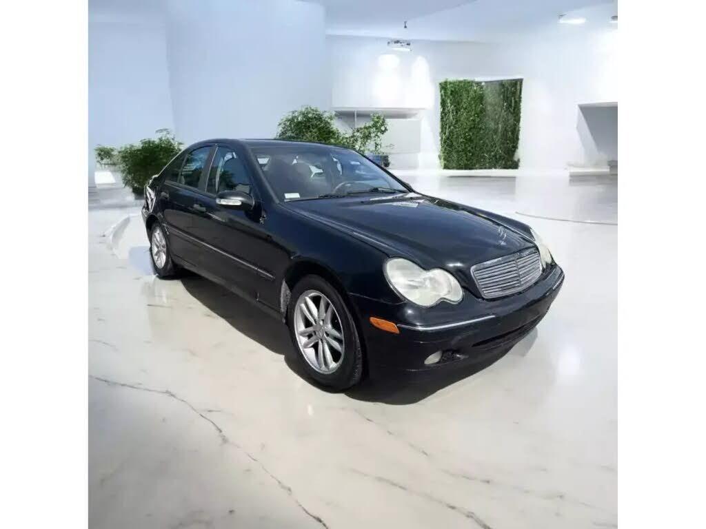 2004 Mercedes-Benz C-Class C 240 4MATIC AWD Sedan