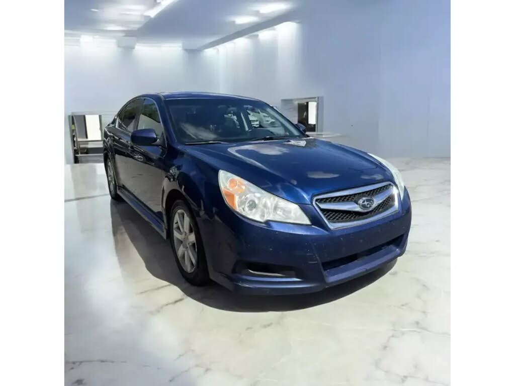 2010 Subaru Legacy 2.5i Sport FWD