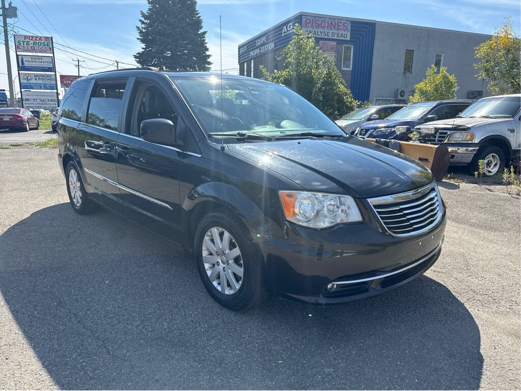 2014 Chrysler Town & Country