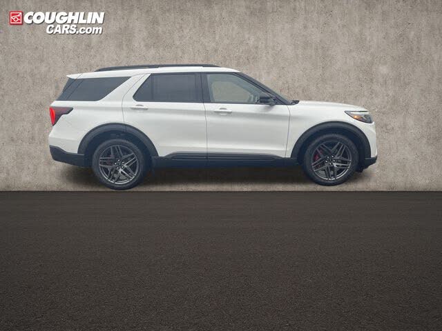 2026 Ford Explorer ST AWD