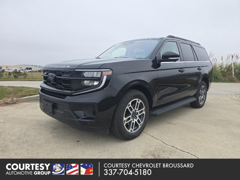 2025 Ford Expedition Active 4WD