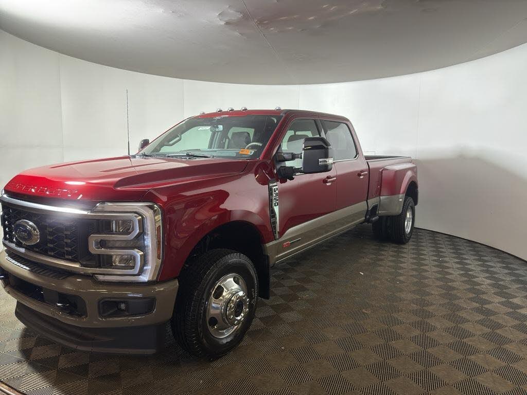 2026 Ford F-350 Super Duty King Ranch Crew Cab LB DRW 4WD