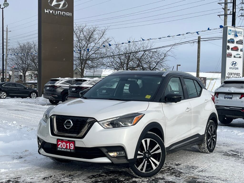 2019 Nissan Kicks SR FWD