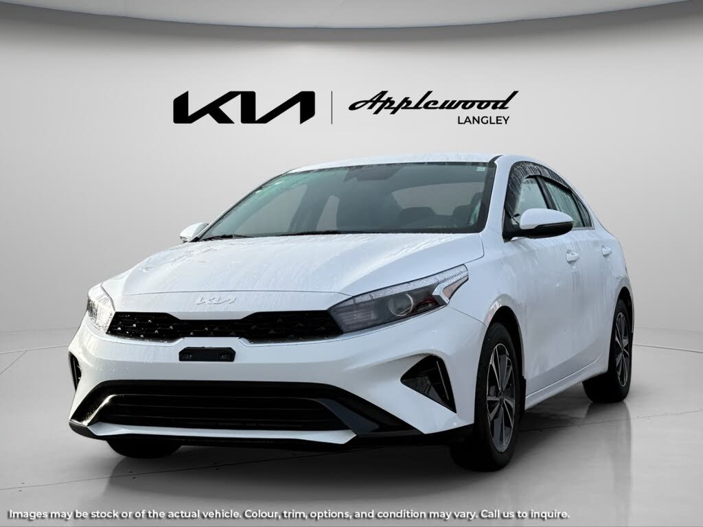 2023 Kia Forte EX FWD