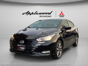 Nissan Versa SV FWD