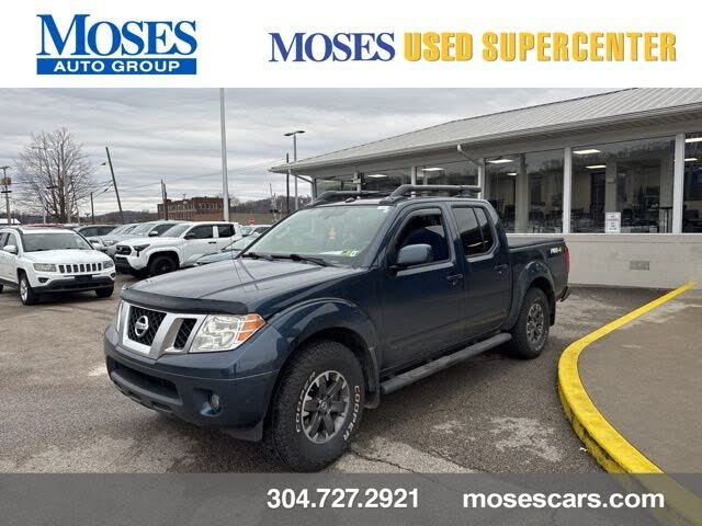 2017 Nissan Frontier PRO-4X Crew Cab 4WD