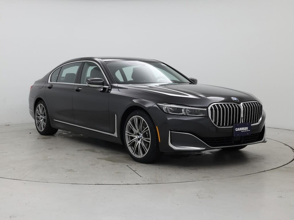 2021 BMW 7 Series 740i RWD