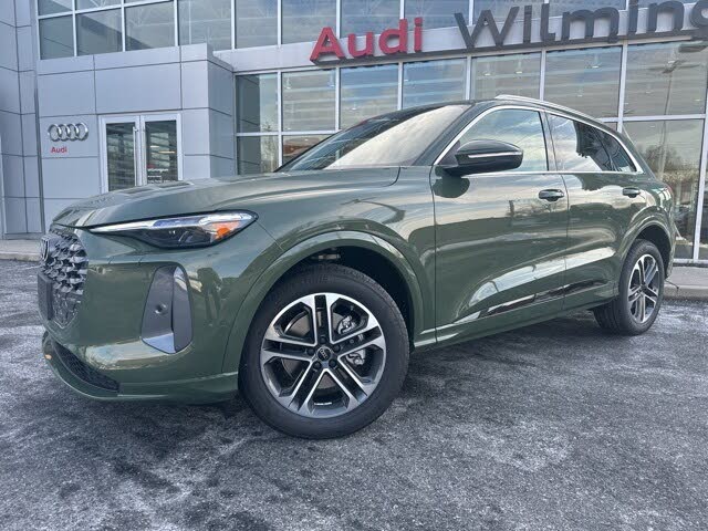 2025 Audi Q5 quattro Premium Plus 40 TFSI