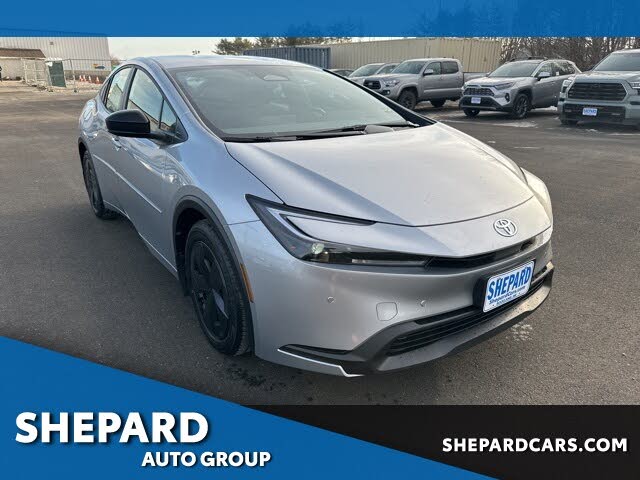 2026 Toyota Prius LE FWD