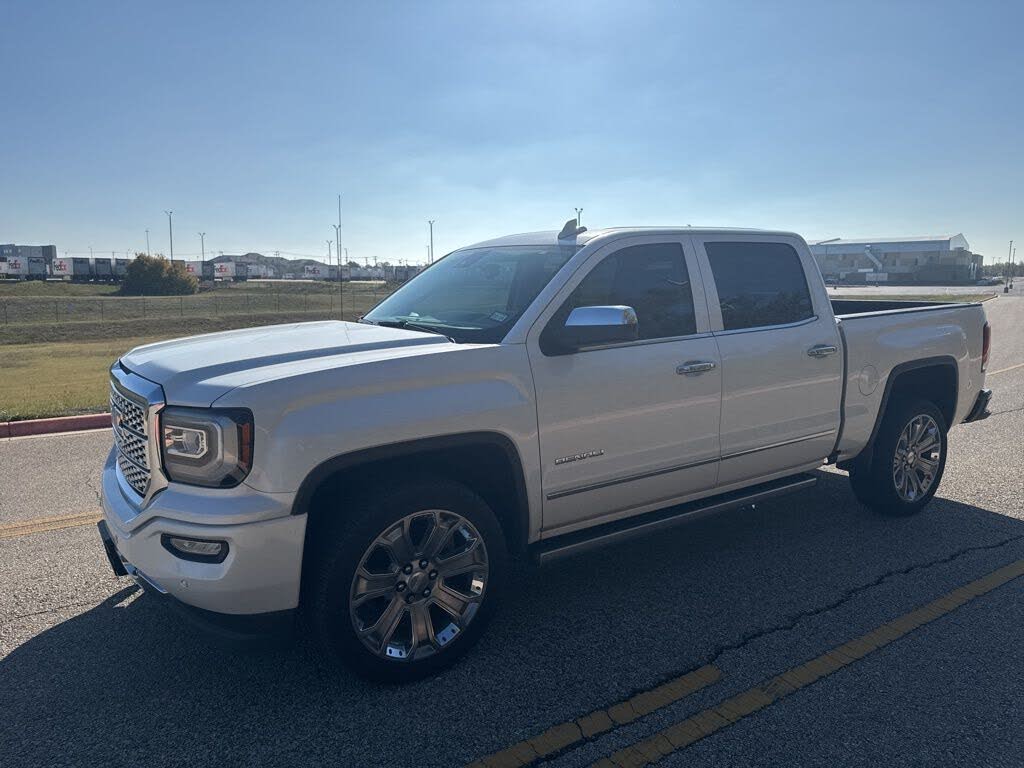 2018 GMC Sierra 1500 Denali Crew Cab 4WD
