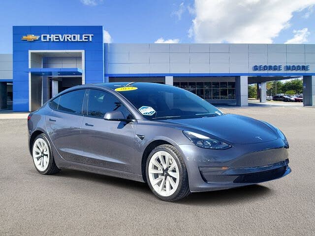 2022 Tesla Model 3 Long Range AWD