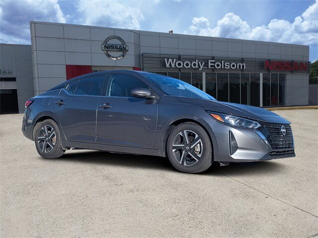 2024 Nissan Sentra SV FWD