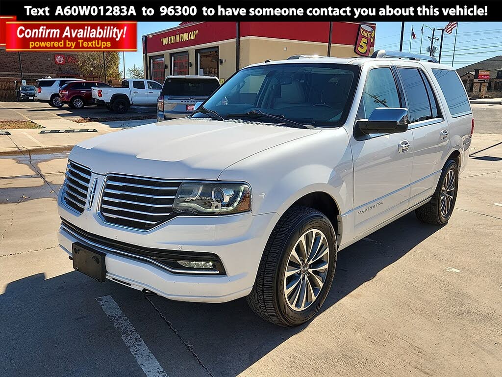2016 Lincoln Navigator Select RWD