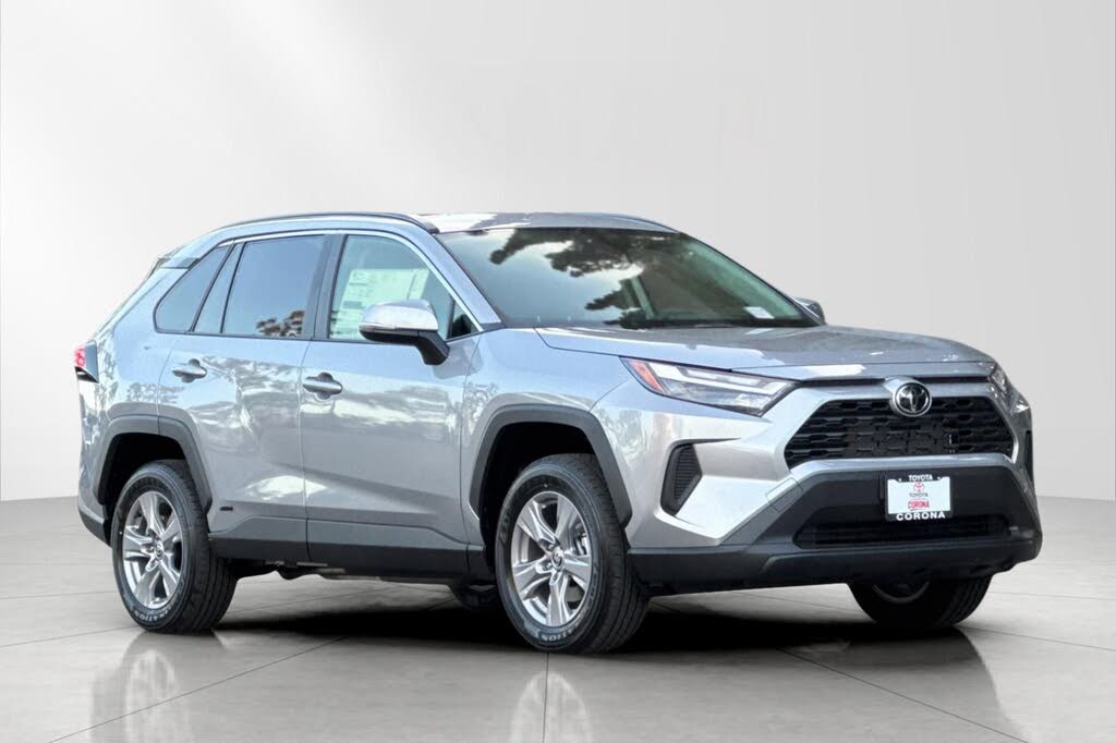 2025 Toyota RAV4 Hybrid LE AWD