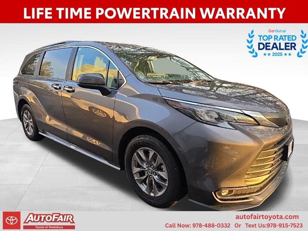 2025 Toyota Sienna XLE 7-Passenger FWD