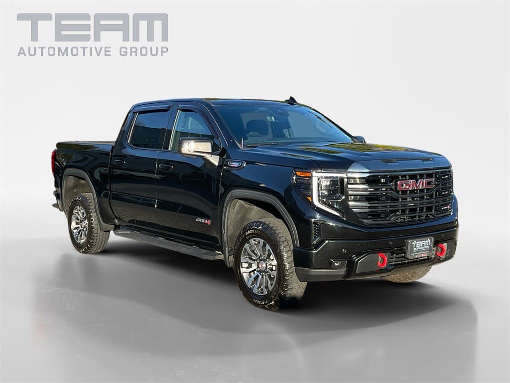 2023 GMC Sierra 1500 AT4 Crew Cab 4WD