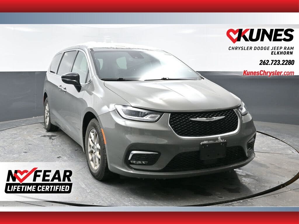 2025 Chrysler Pacifica Select FWD