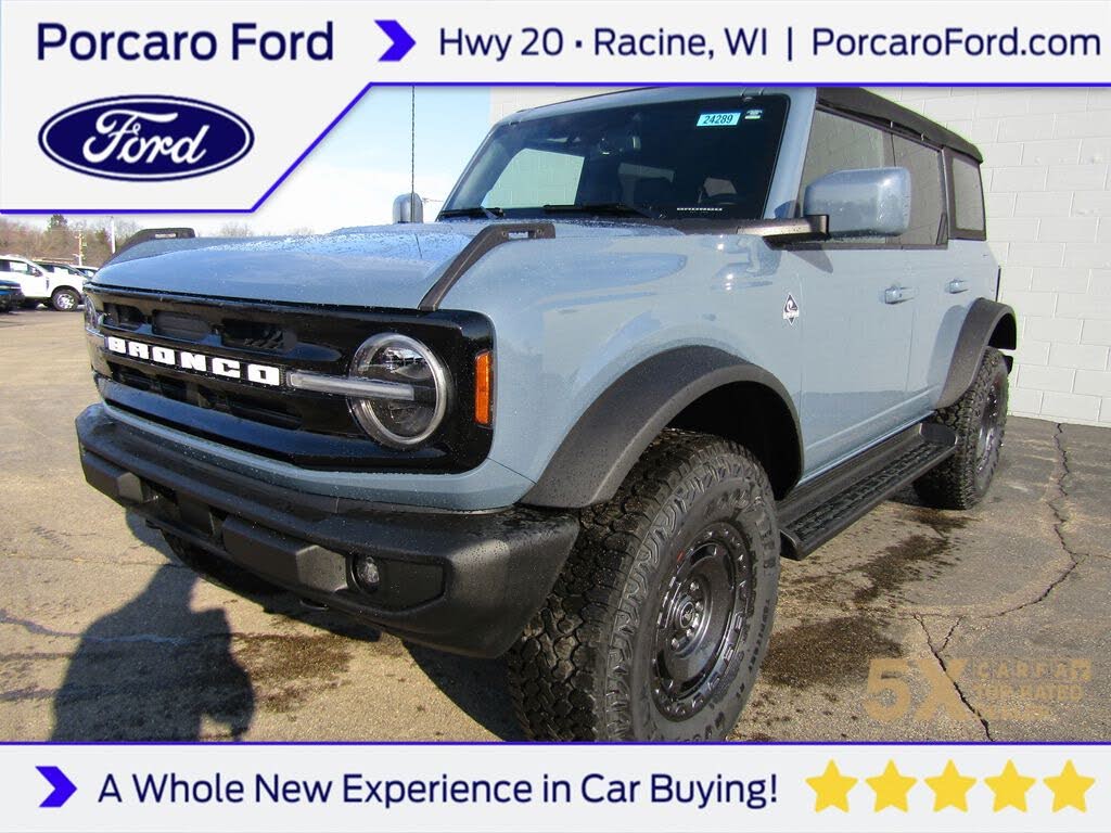 2025 Ford Bronco Outer Banks 4-Door 4WD