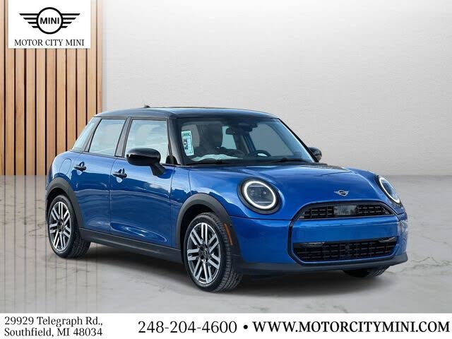 2025 MINI Cooper Signature Trim 4-Door Hatchback FWD
