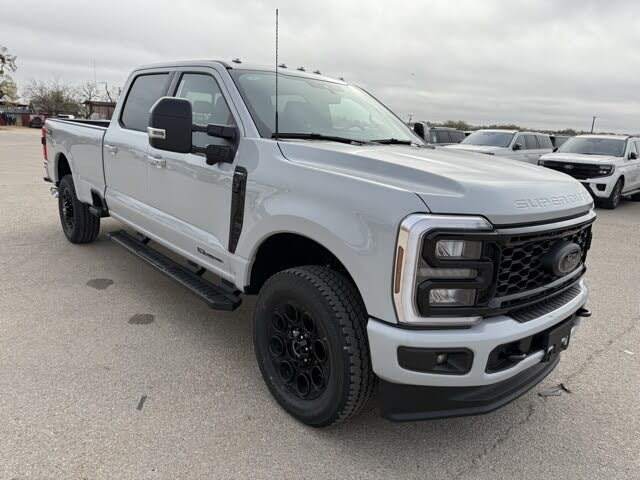 2026 Ford F-350 Super Duty Lariat Crew Cab 4WD