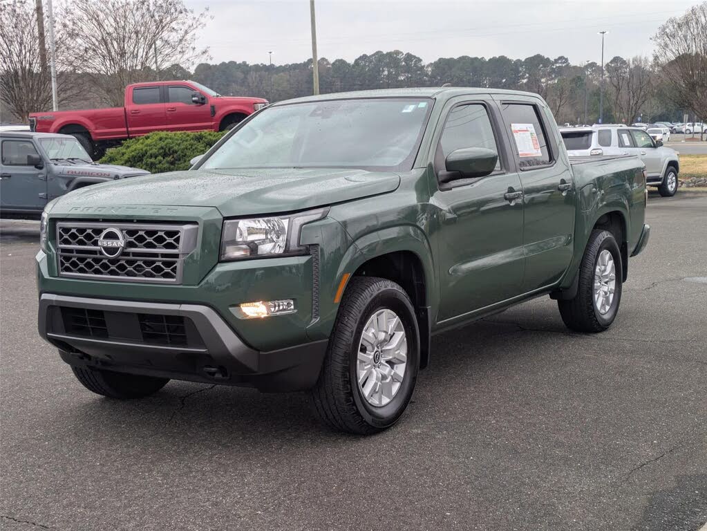 2022 Nissan Frontier SV Crew Cab 4WD