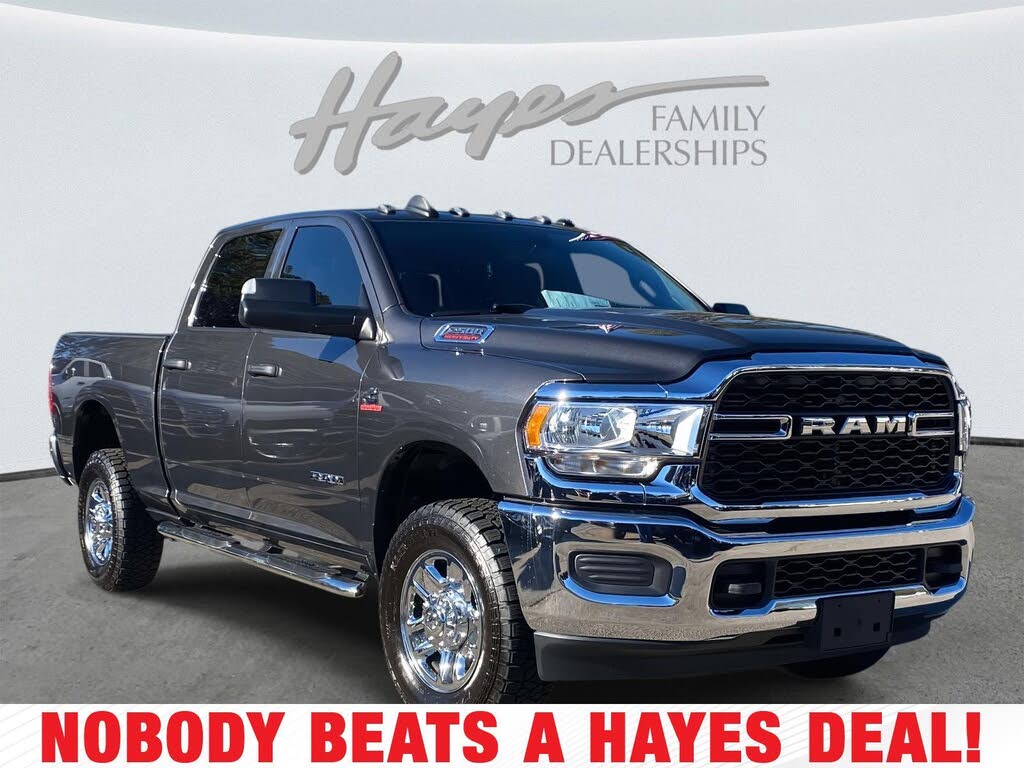 2022 RAM 2500 Tradesman Crew Cab 4WD