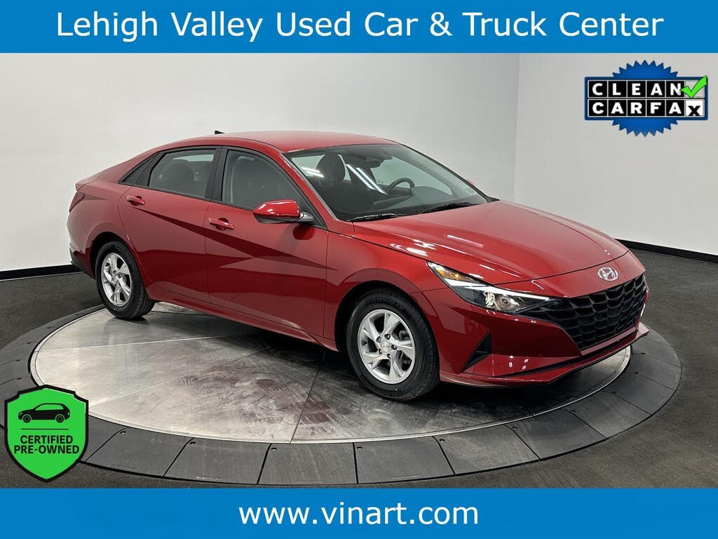 2023 Hyundai Elantra SE FWD