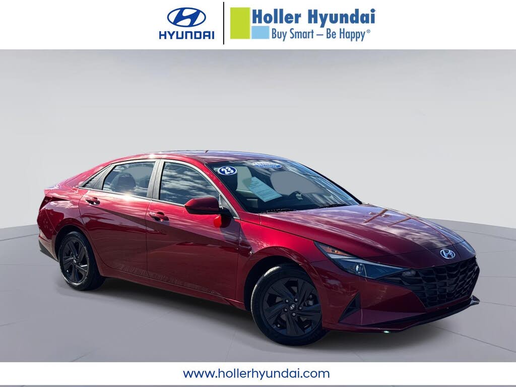 2023 Hyundai Elantra SEL FWD