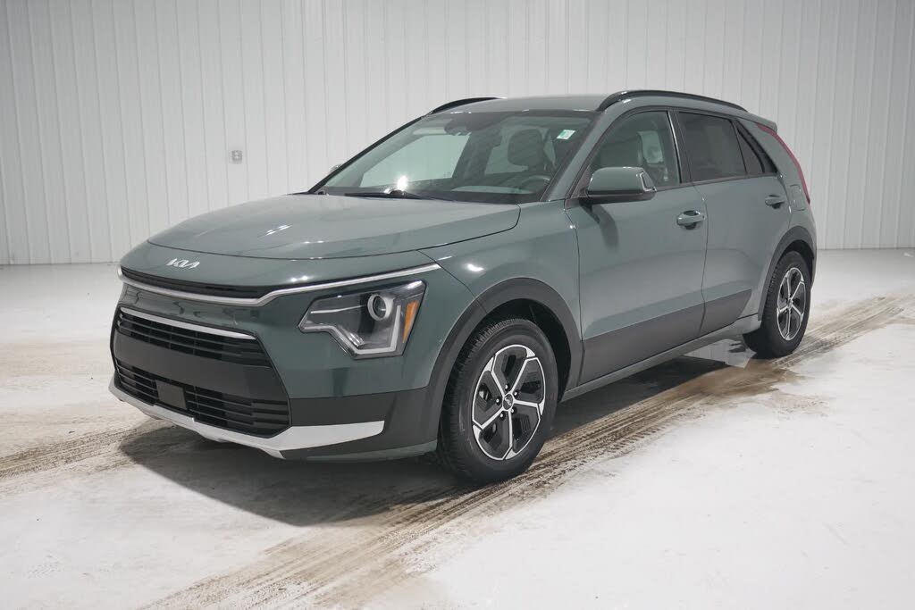 2023 Kia Niro EX FWD