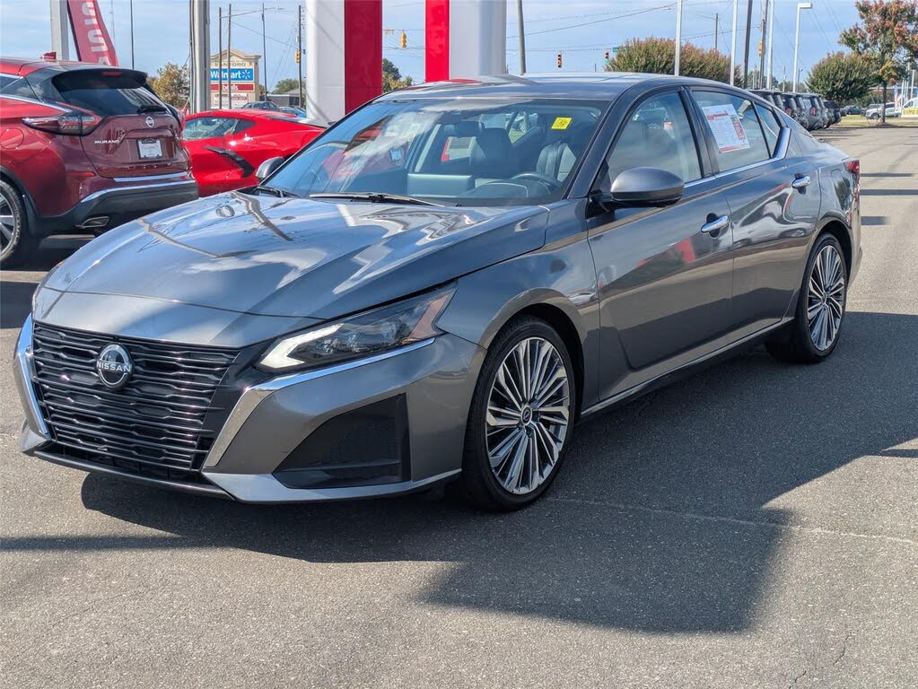 2023 Nissan Altima 2.5 SL FWD