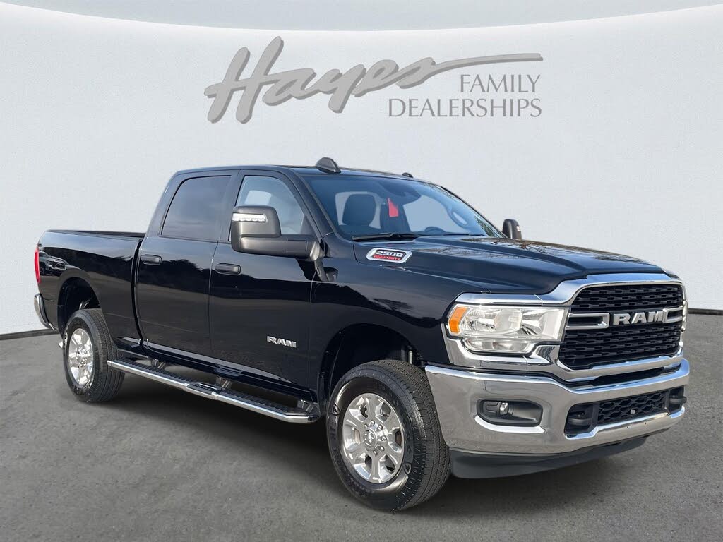 2024 RAM 2500 Big Horn Crew Cab 4WD