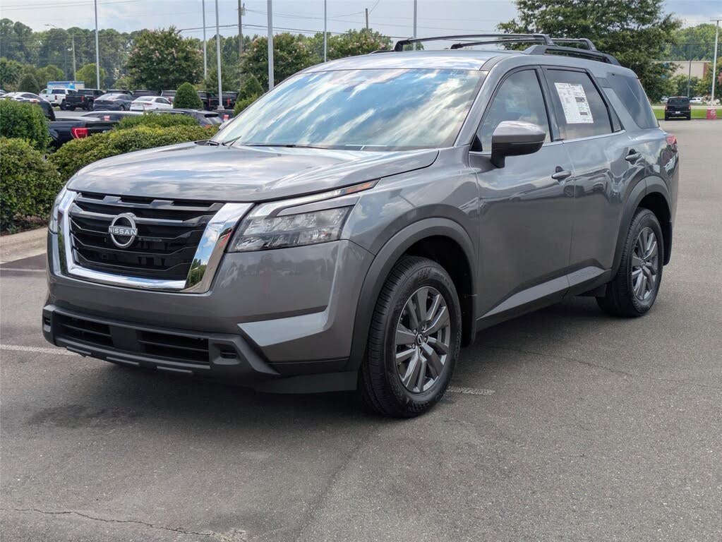 2025 Nissan Pathfinder SV FWD