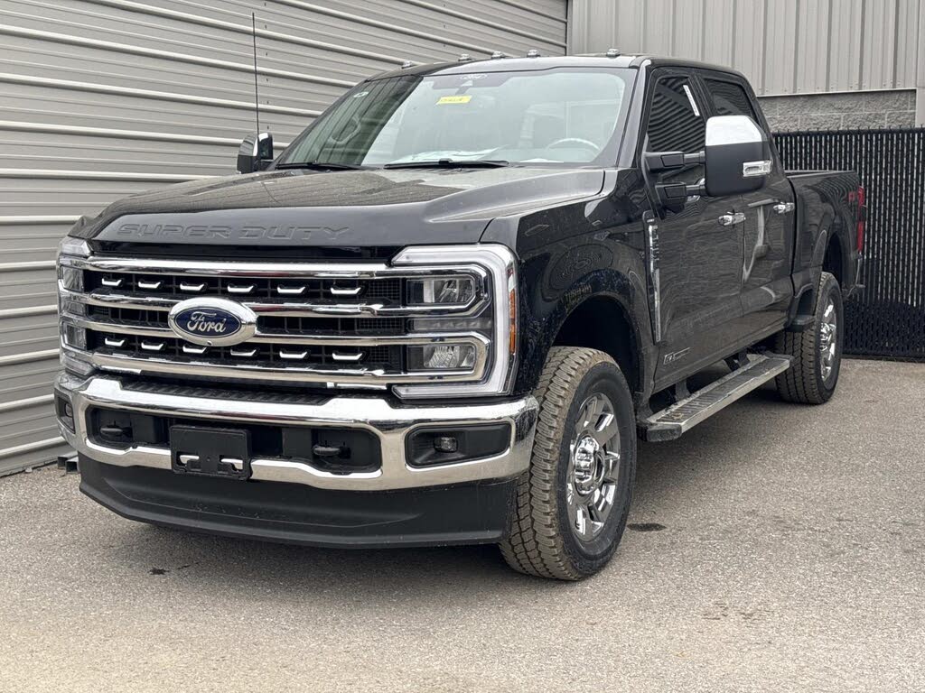 2026 Ford F-250 Super Duty Lariat Crew Cab 4WD