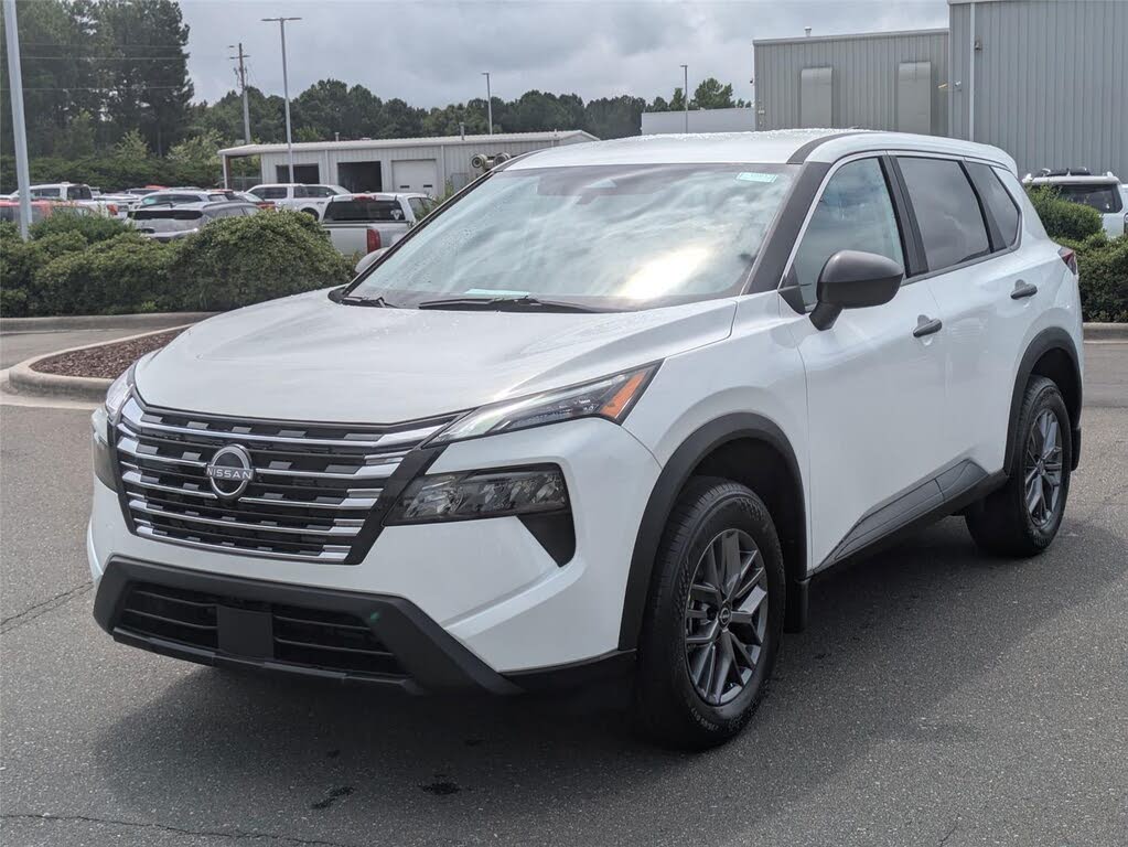 2026 Nissan Rogue S FWD