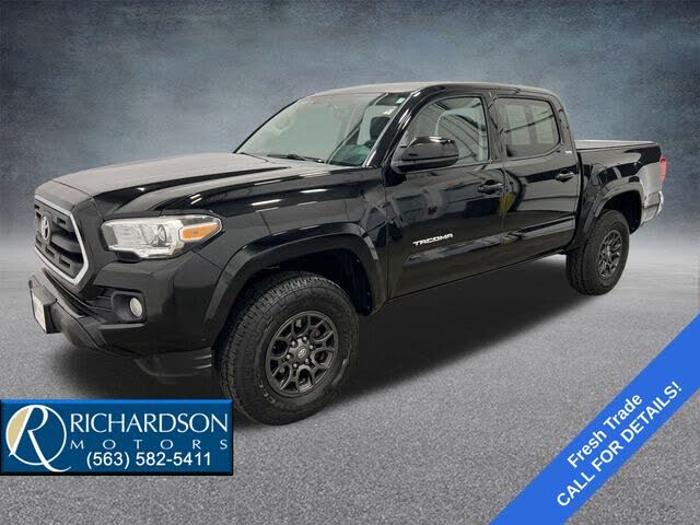 2017 Toyota Tacoma SR5 V6 Double Cab 4WD