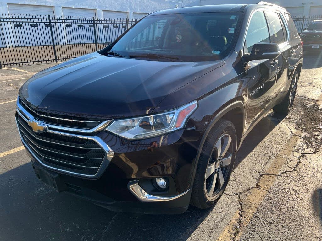 2021 Chevrolet Traverse LT Leather FWD