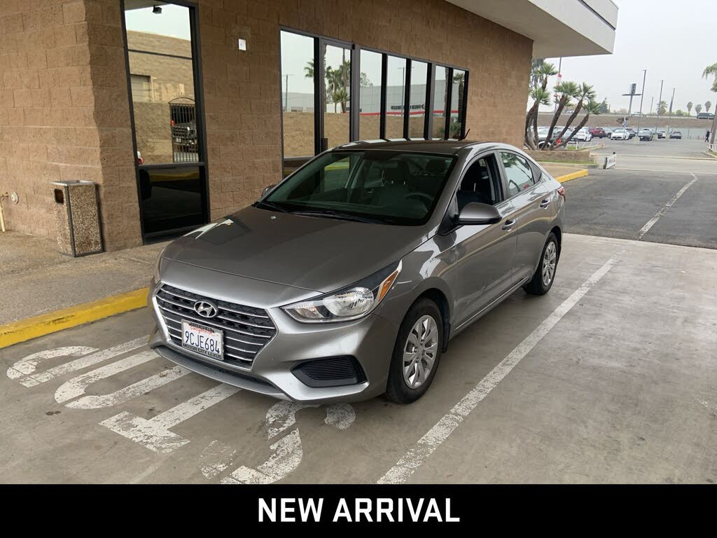2022 Hyundai Accent SE FWD