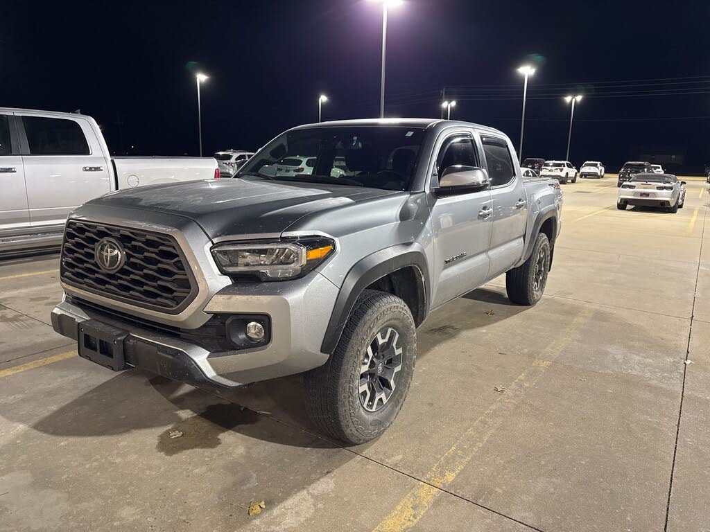 2022 Toyota Tacoma SR5 V6 Double Cab 4WD