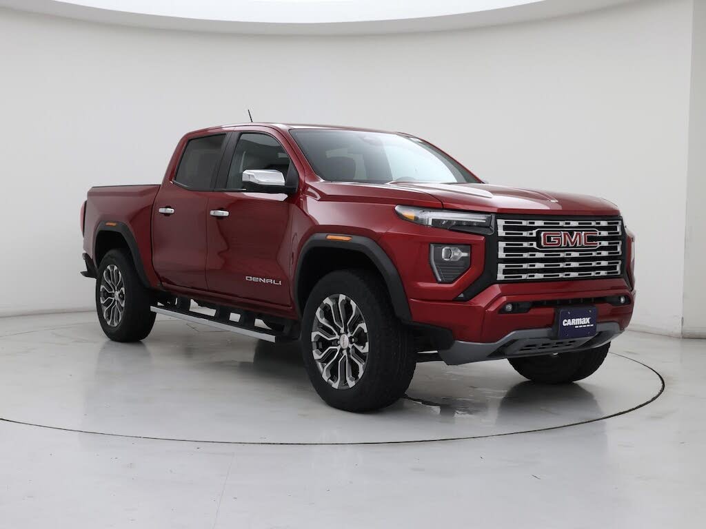 2023 GMC Canyon Denali Crew Cab 4WD