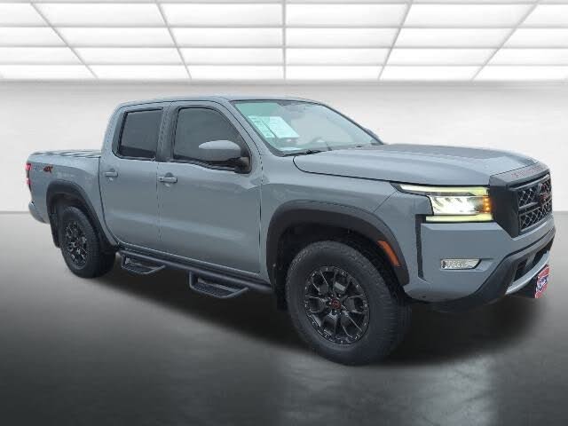2023 Nissan Frontier PRO-4X Crew Cab 4WD