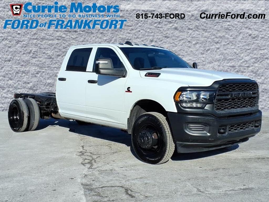 2023 RAM 3500 Chassis Tradesman Crew Cab LB DRW 4WD