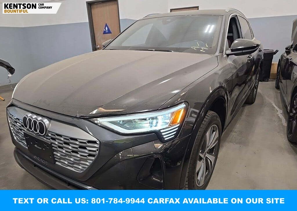 2024 Audi Q8 e-tron quattro Premium Plus AWD