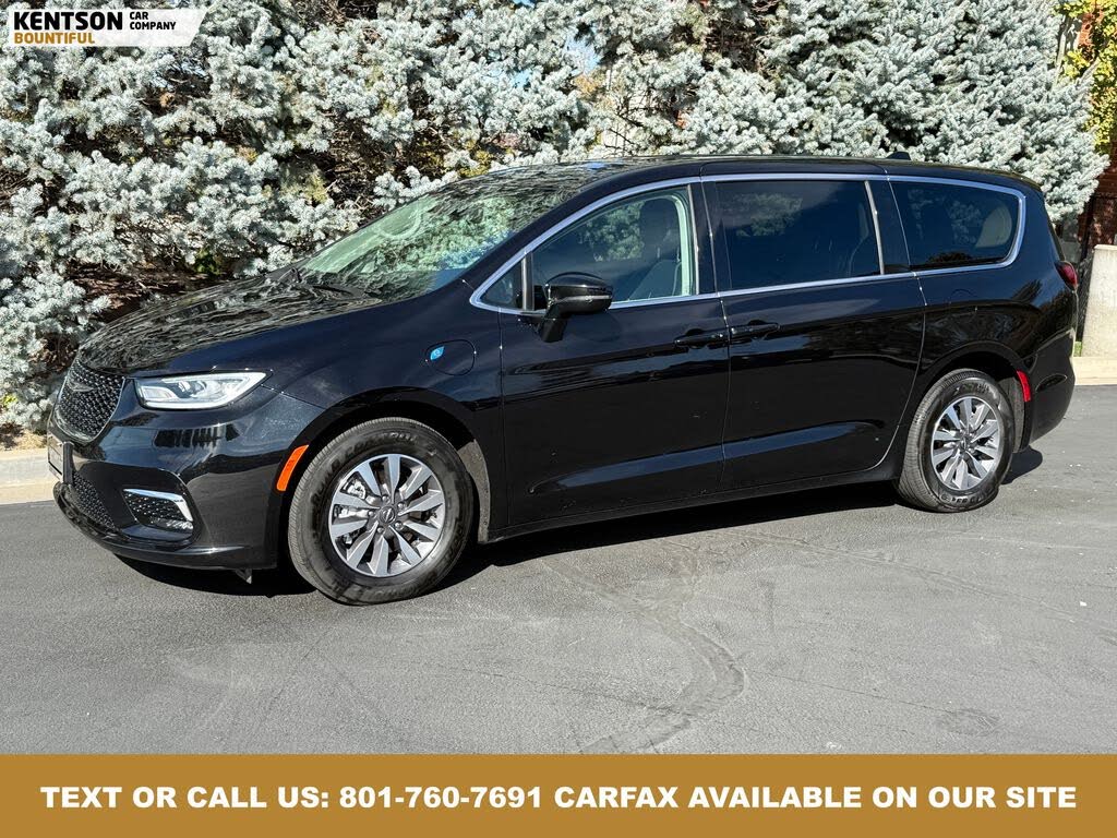 2024 Chrysler Pacifica Hybrid Select FWD