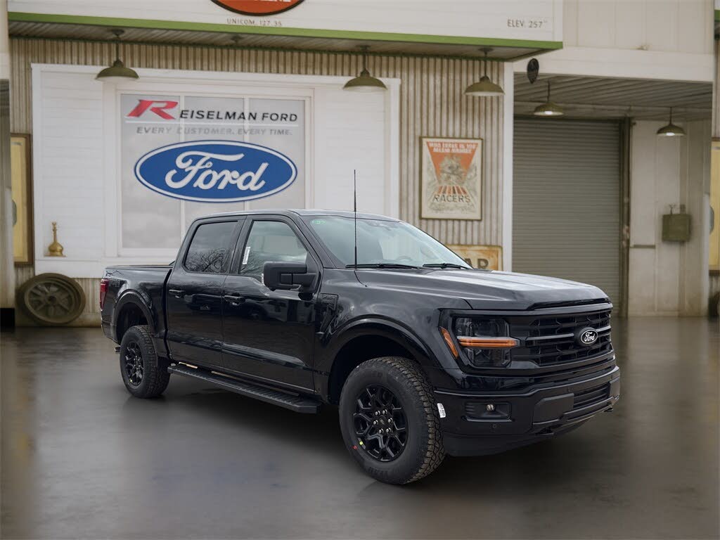 2025 Ford F-150 XLT SuperCrew 4WD
